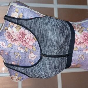 Front close Victorias secret bra